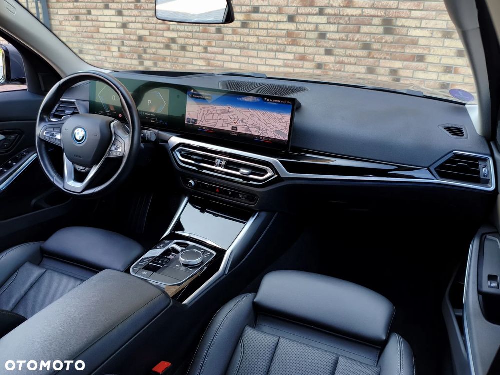 BMW Seria 3 - 33