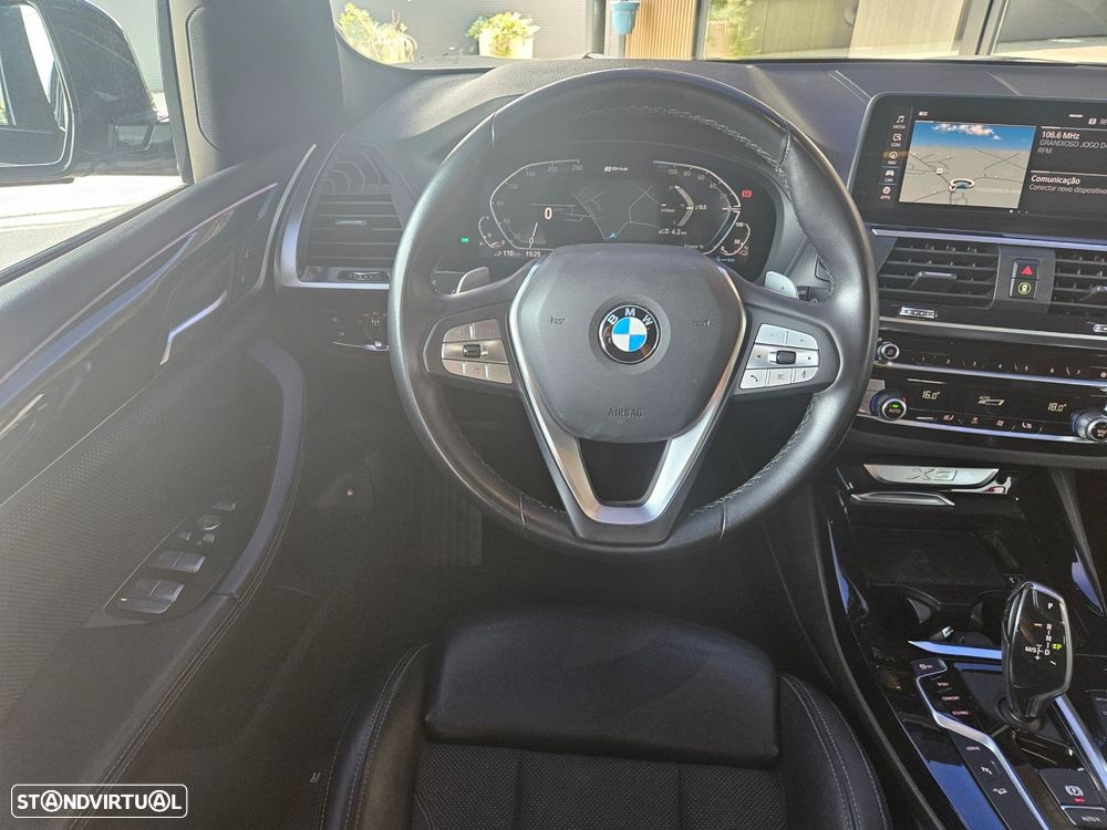 BMW X3 30 e xDrive xLine - 41