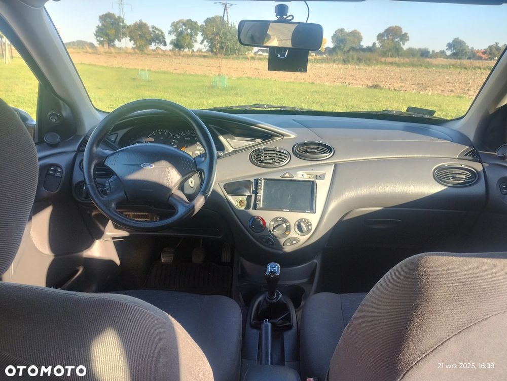 Ford Focus - 14