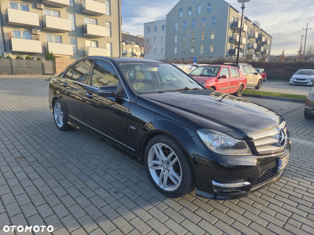 Mercedes-Benz Klasa C 250 (BlueEFFICIENCY) 7G-TRONIC - 5