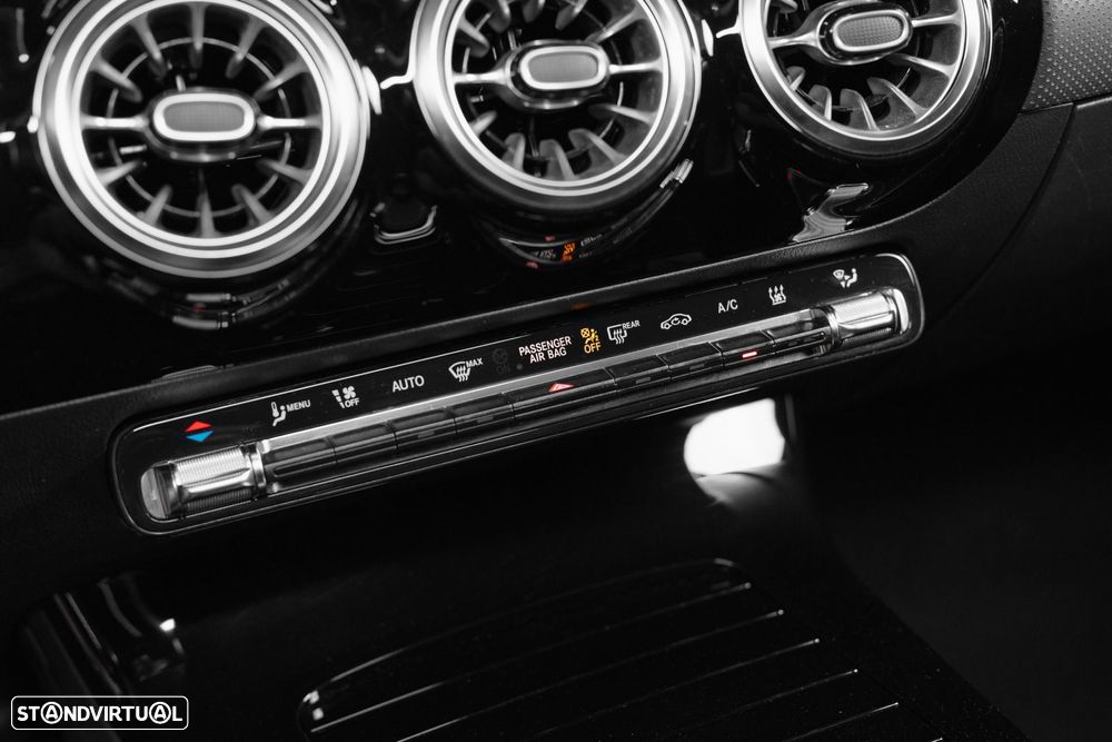 Mercedes-Benz CLA 250 e Shooting Brake AMG Line - 31