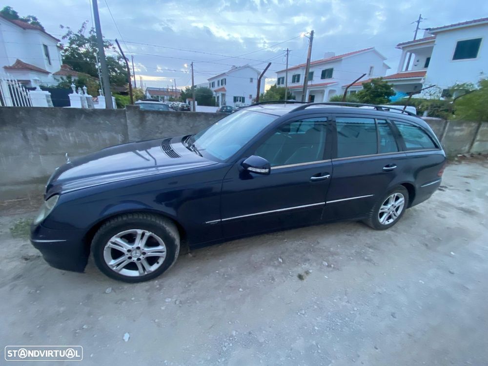 Mercedes-Benz E 200 CDi Avantgarde Aut. - 25