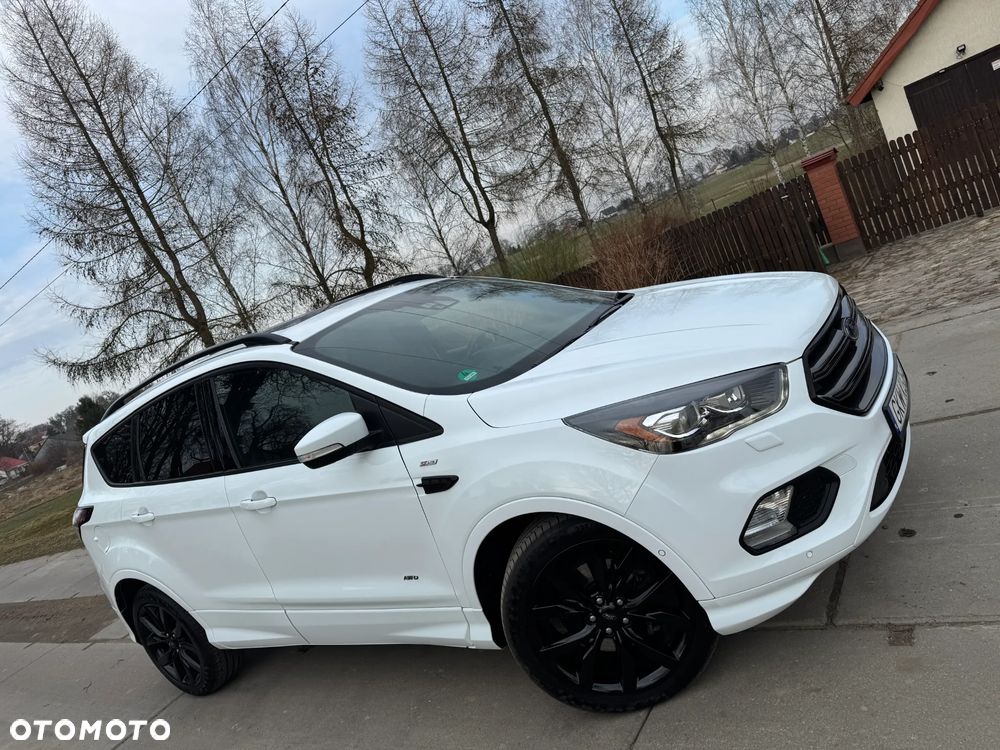 Ford Kuga 2.0 TDCi 4x4 ST-Line - 4