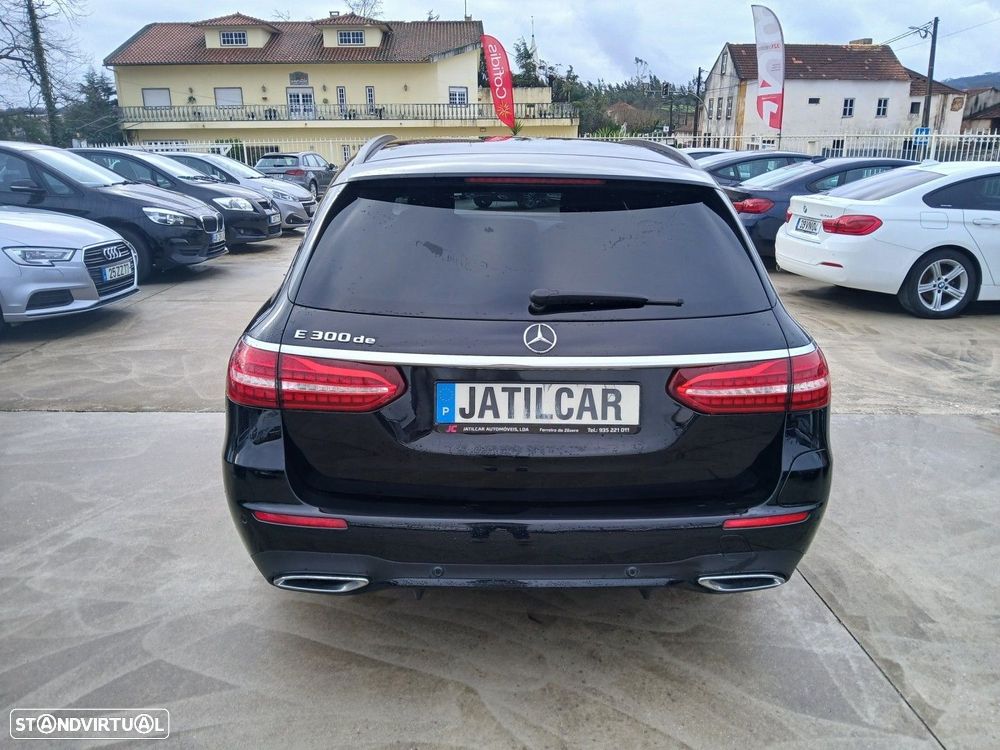 Mercedes-Benz E 300 de 9G-TRONIC AMG Line - 9