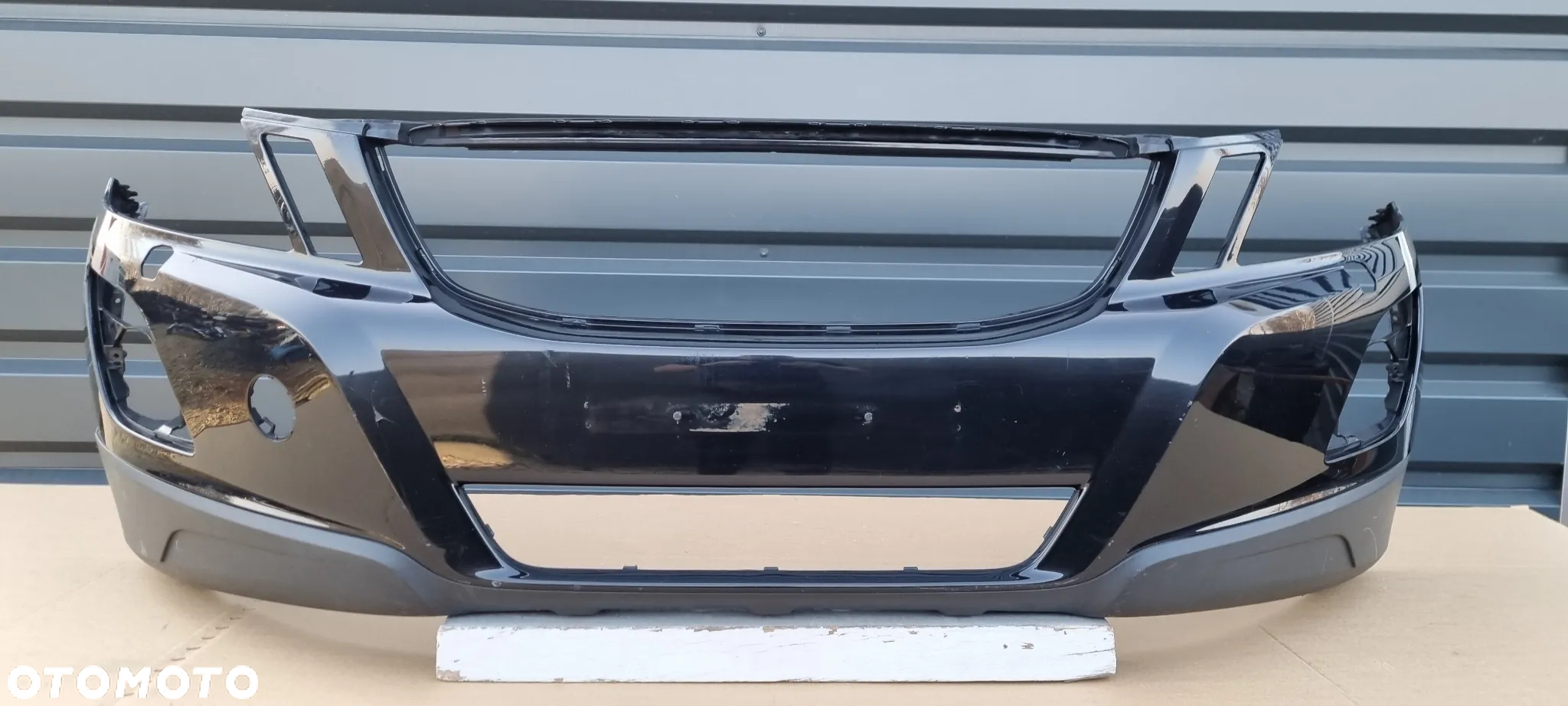 Volvo XC60 I 2008-2013 zderzak przód oryginał MG193 - 2