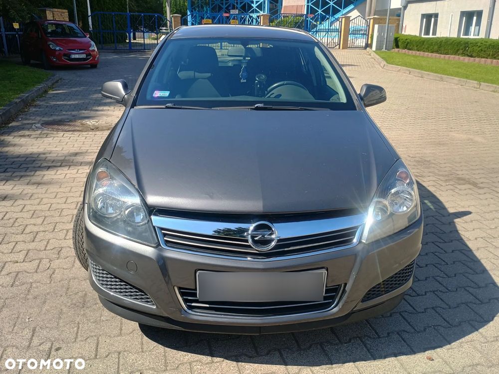 Opel Astra 1.6 Essentia - 2
