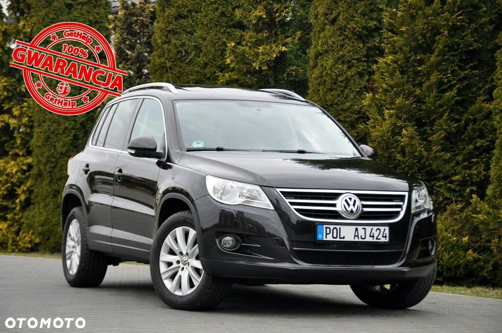 Volkswagen Tiguan - 1
