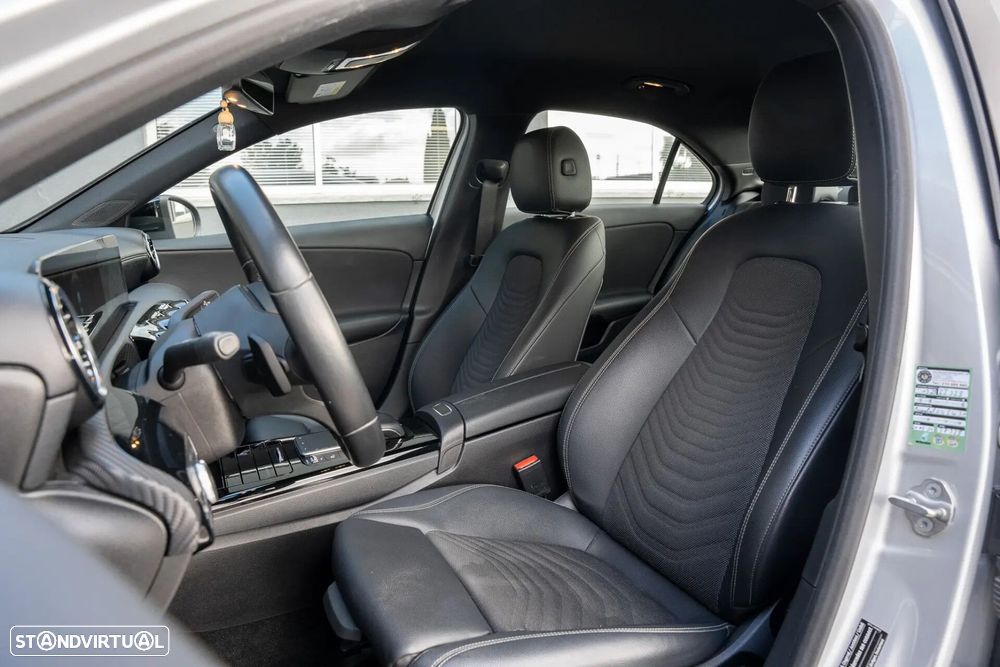 Mercedes-Benz A 180 Limousine d Style Aut. - 18