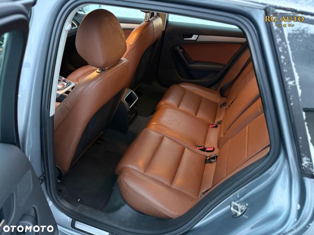 Audi A4 Avant - 29