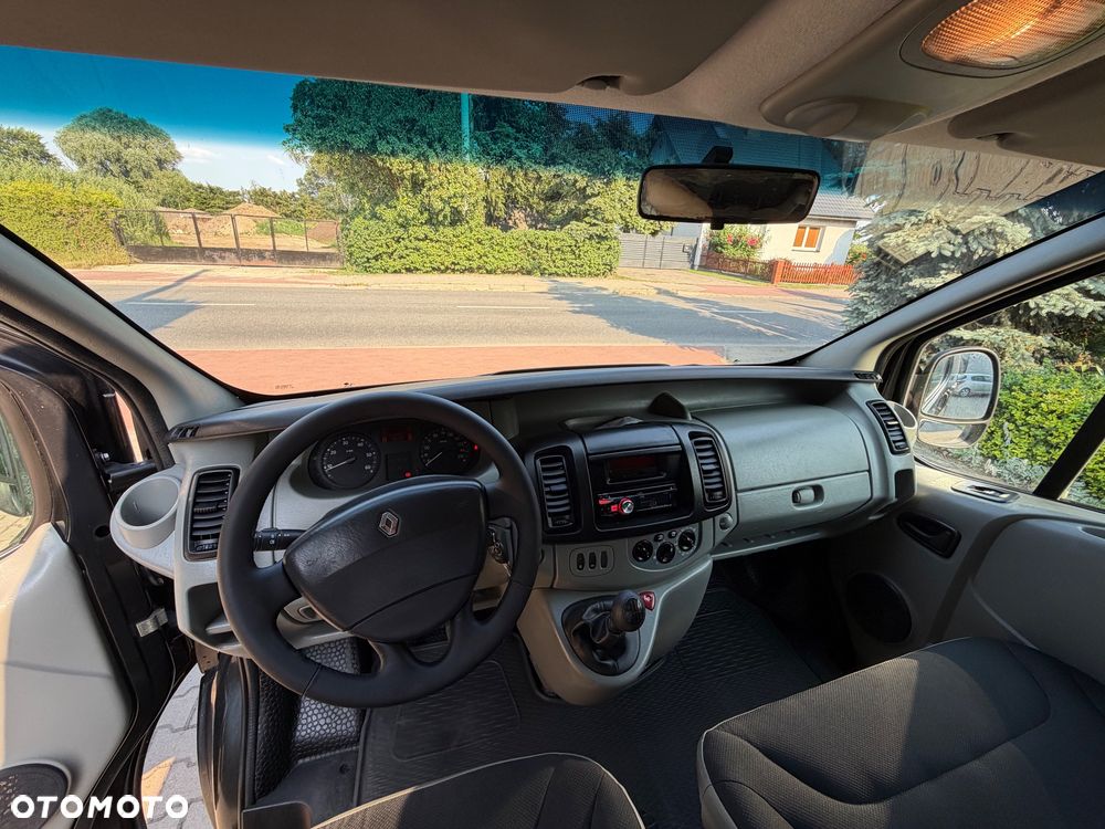Renault Trafic - 14