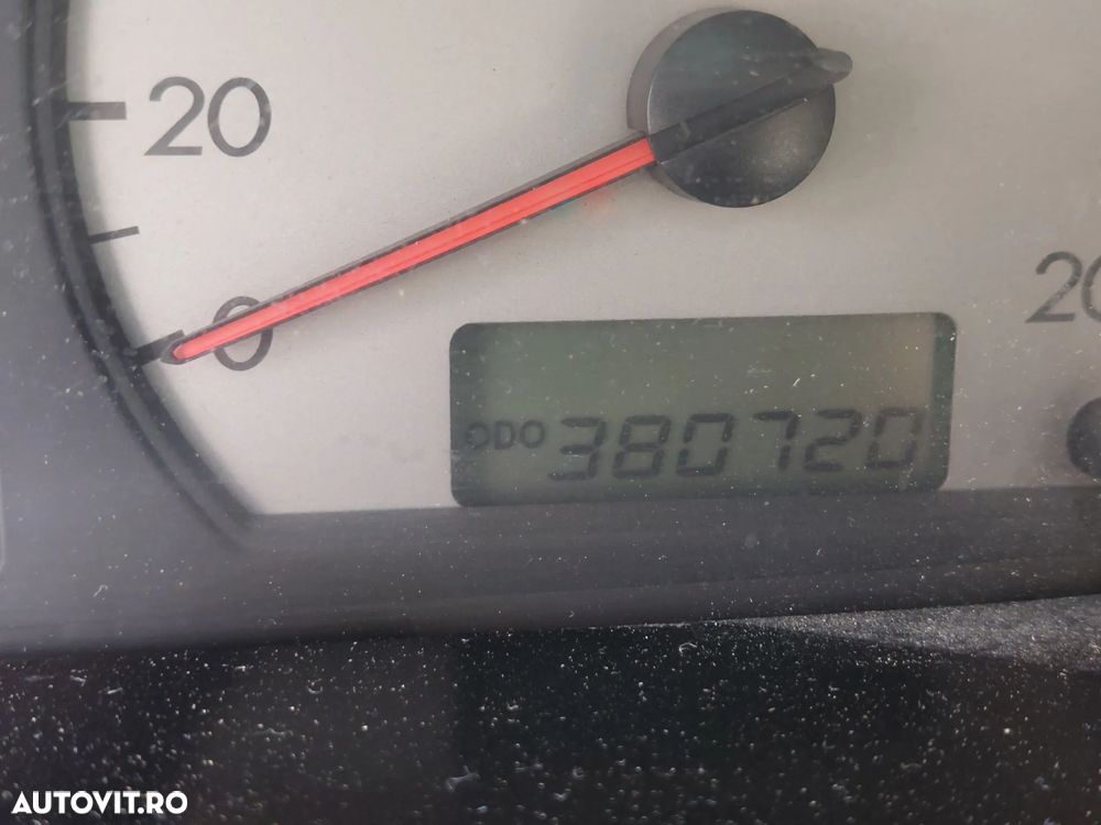 Hyundai Terracan 2.9 CRDi+ - 4