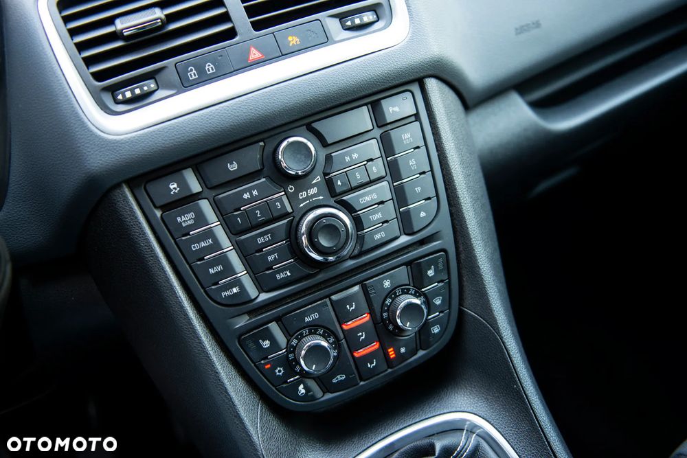 Opel Meriva 1.6 16V Cosmo - 33