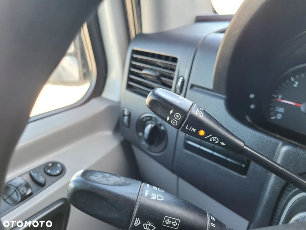 Volkswagen CRAFTER - 12