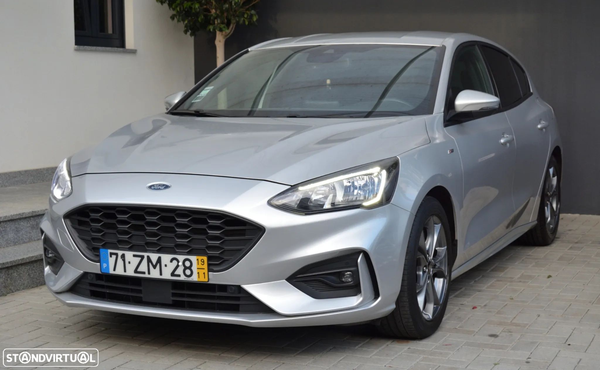 Ford Focus 1.0 EcoBoost ST-Line - 1