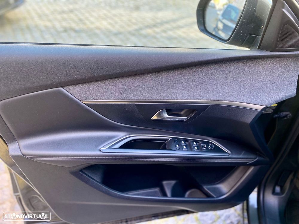 Peugeot 3008 1.5 BlueHDi Allure - 13