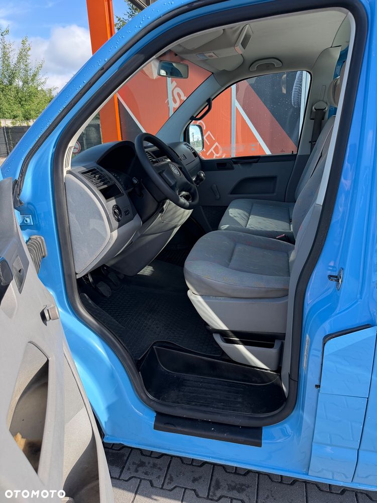 Volkswagen Transporter T5 - 25