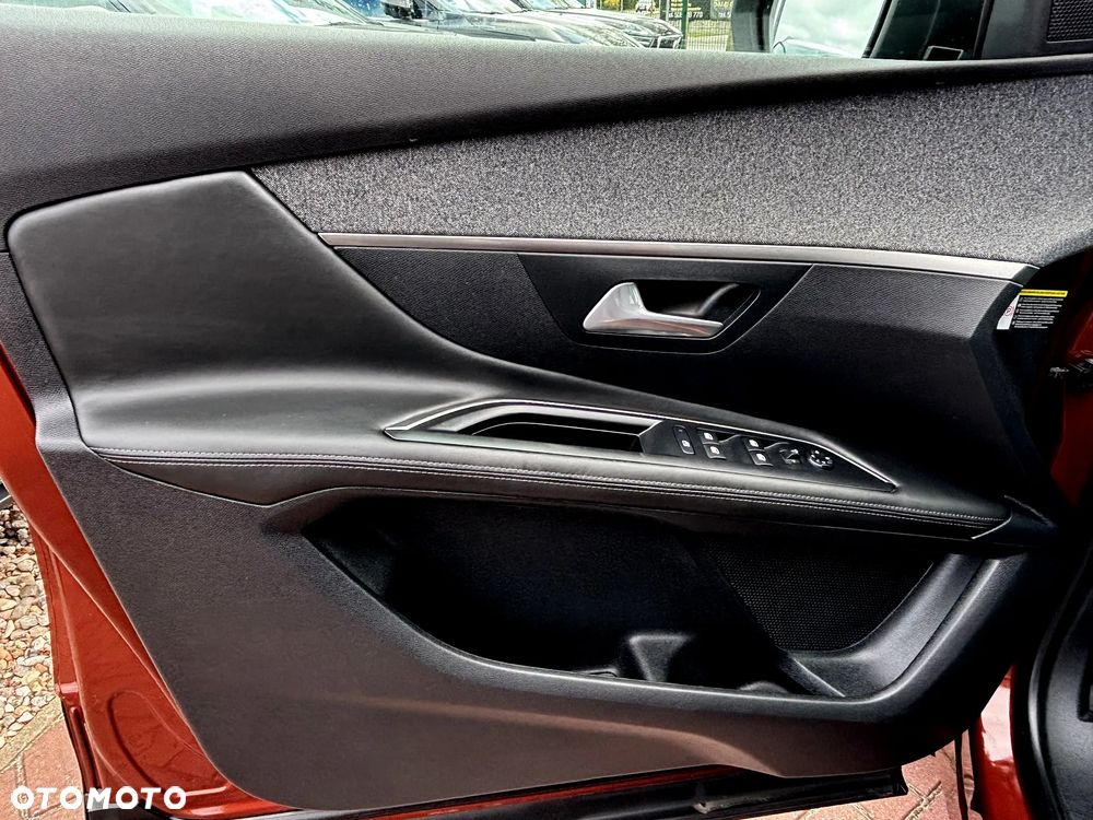 Peugeot 3008 THP 165 EAT6 Stop & Start Allure - 26