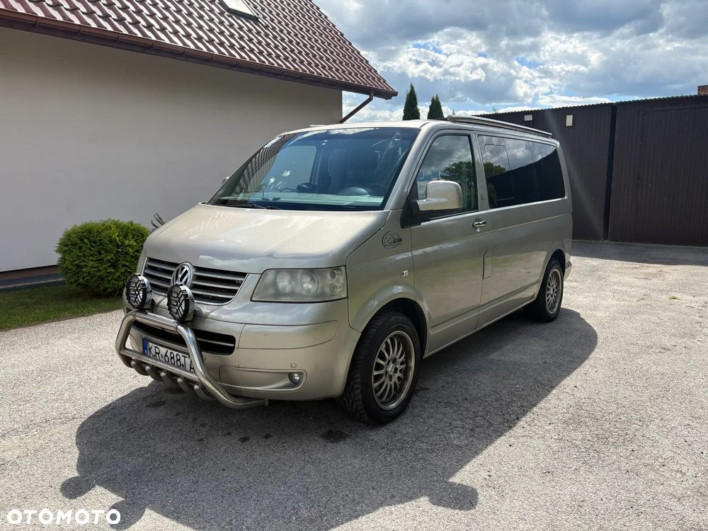 Volkswagen Transporter Shuttle L1 - 1