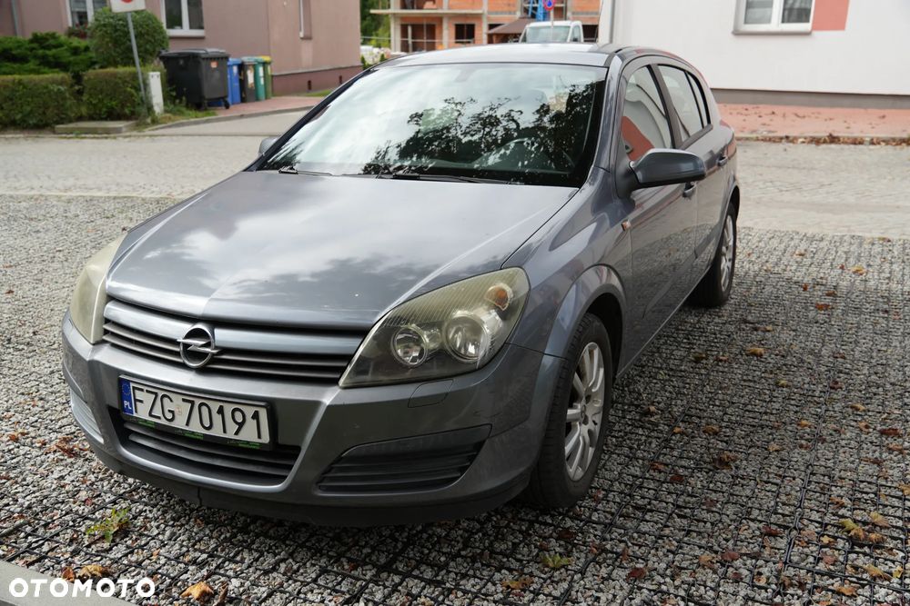 Opel Astra 1.4 Enjoy - 1