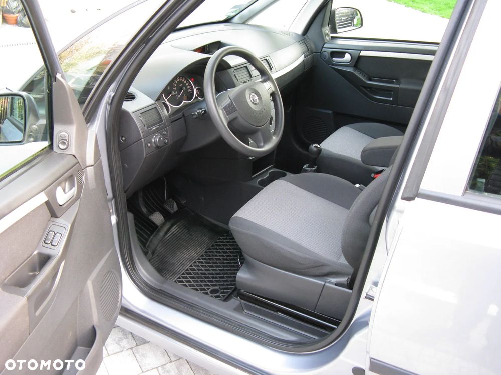 Opel Meriva 1.4 Cosmo - 16