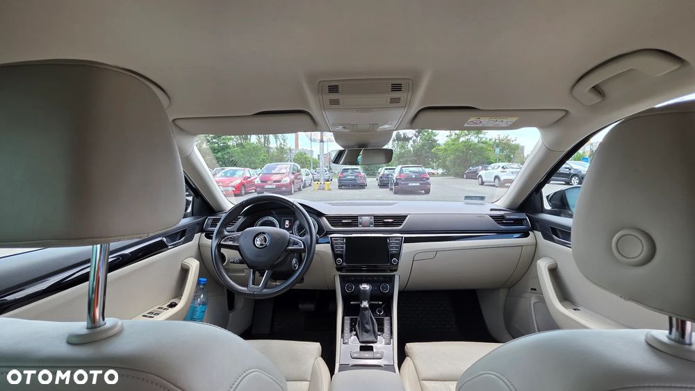 Skoda Superb 2.0 TSI 4x4 L&K DSG - 11