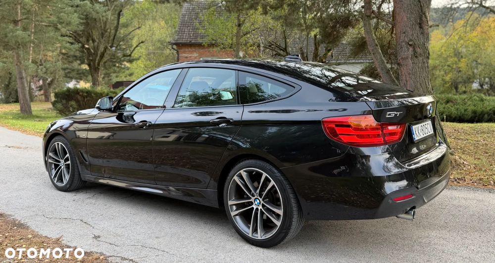 BMW 3GT 320i M Sport - 11