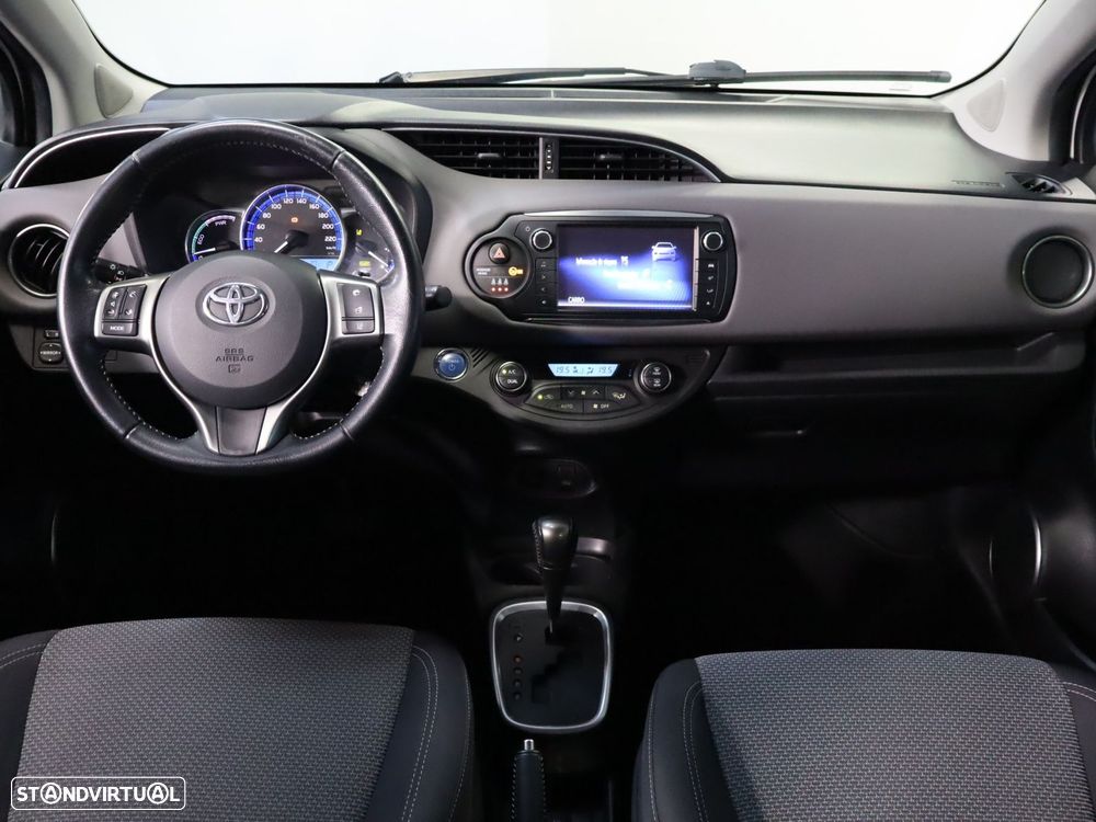 Toyota Yaris 1.5 HSD Comfort - 10