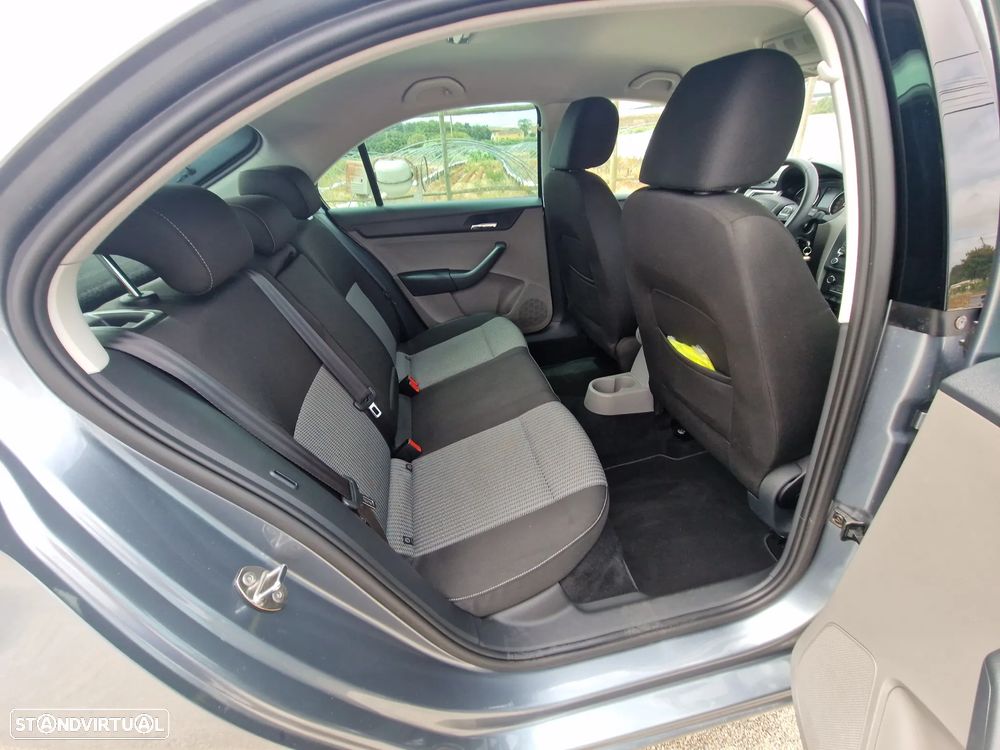 SEAT Toledo 1.6 TDI Style Ecomotive - 22