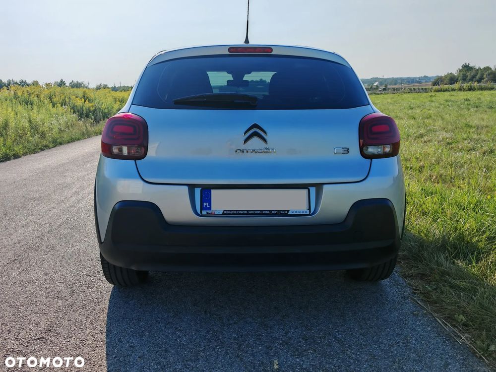 Citroën C3 Pure Tech 82 FEEL - 3