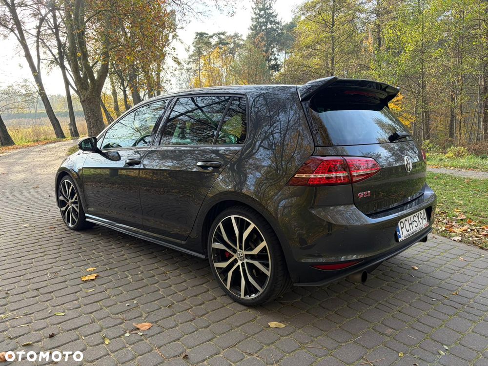 Volkswagen Golf 2.0 TSI BMT GTI DSG - 4