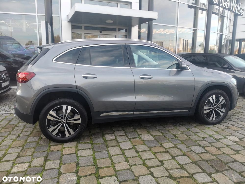 Mercedes-Benz GLA 220 mHEV 4-Matic Progressive 8G-DCT - 7
