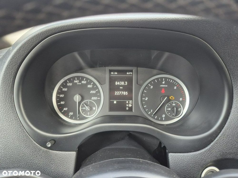 Mercedes-Benz Vito - 13