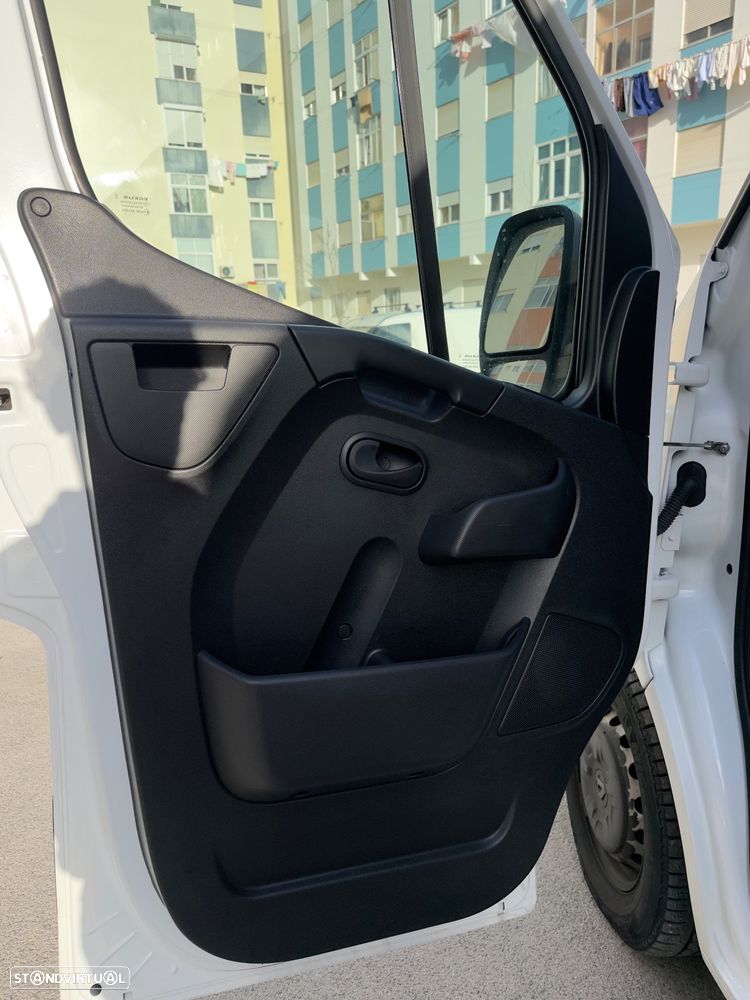 Renault Master - 11