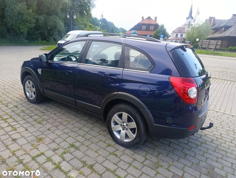 Chevrolet Captiva - 11
