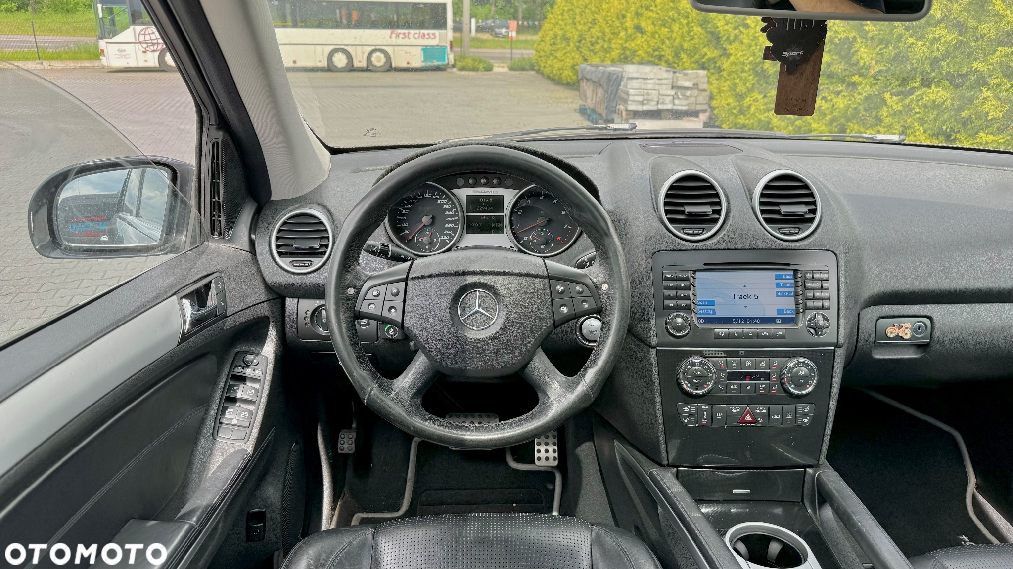 Mercedes-Benz ML 63 AMG 4-Matic - 7