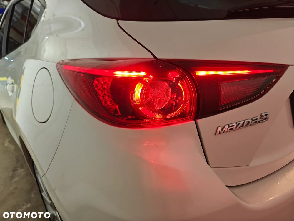 Mazda 3 - 6