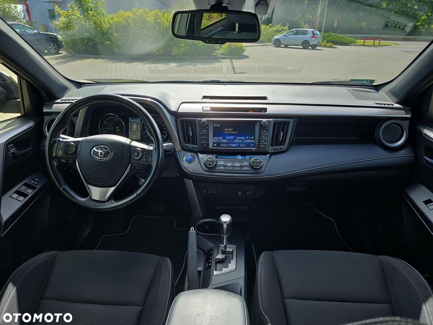 Toyota RAV4 Hybrid Premium 4x4 - 10