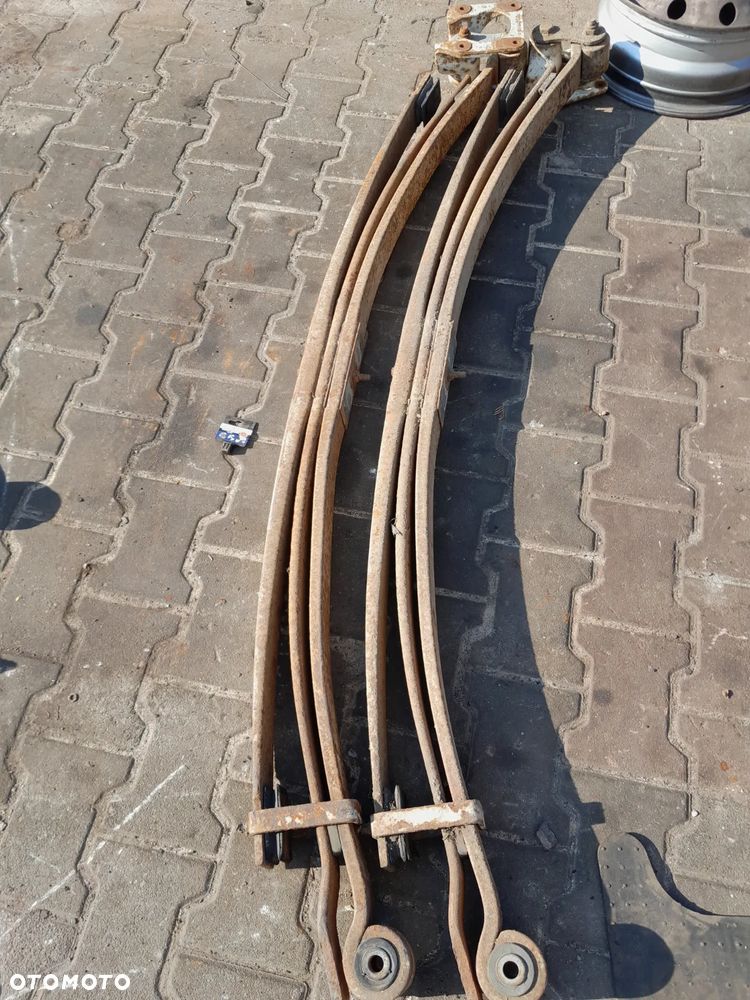 Resory komplet 3 pióra Renault Mascott 3.0