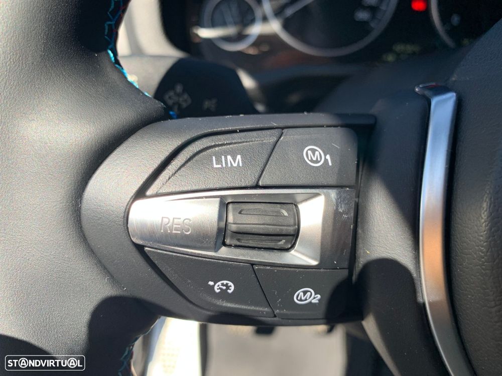 BMW X4 20 d xDrive Pack M - 39