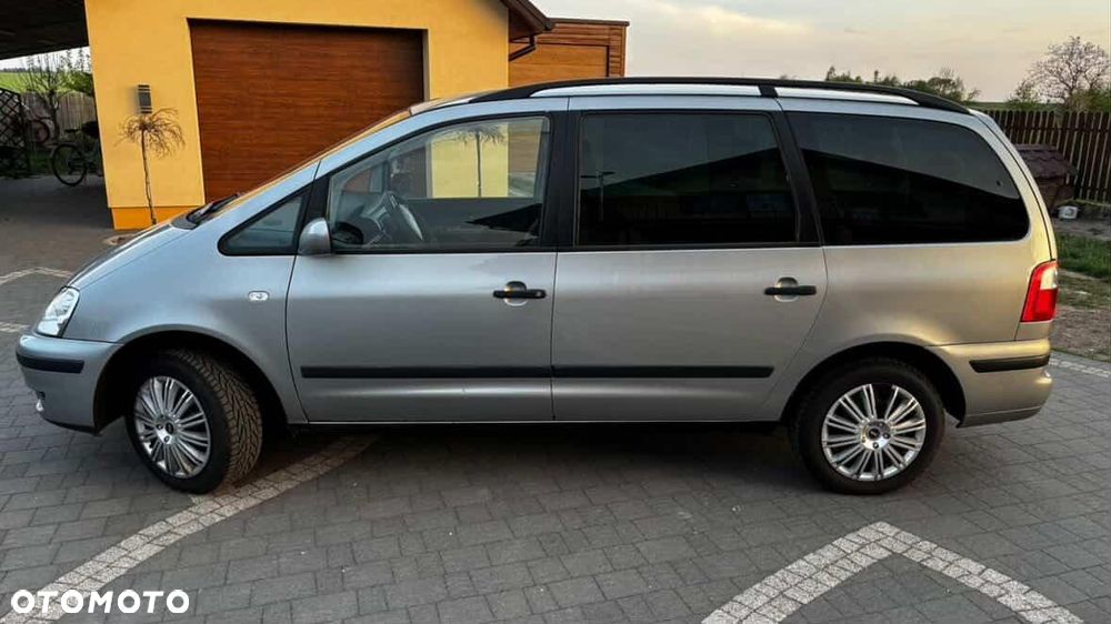 Ford Galaxy - 17