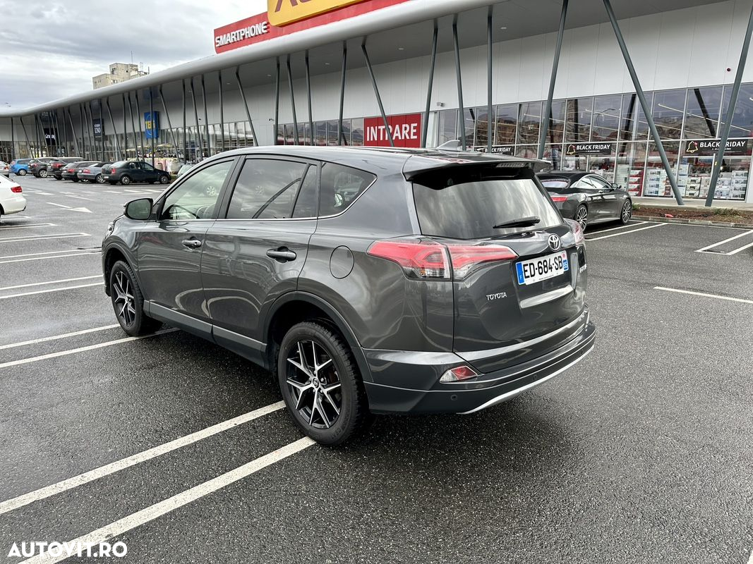 Toyota RAV4 2.0 D-4D 2WD Executive - 4