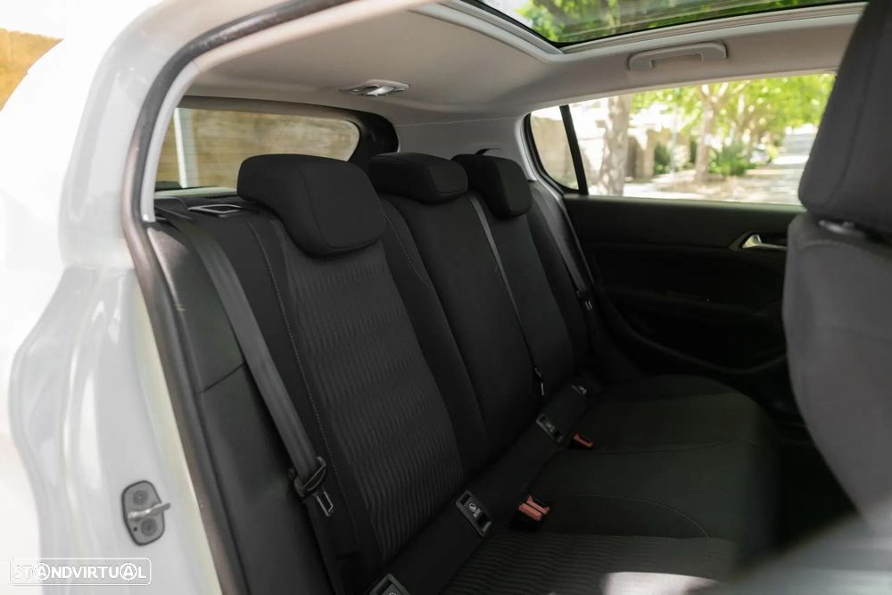 Peugeot 308 - 12