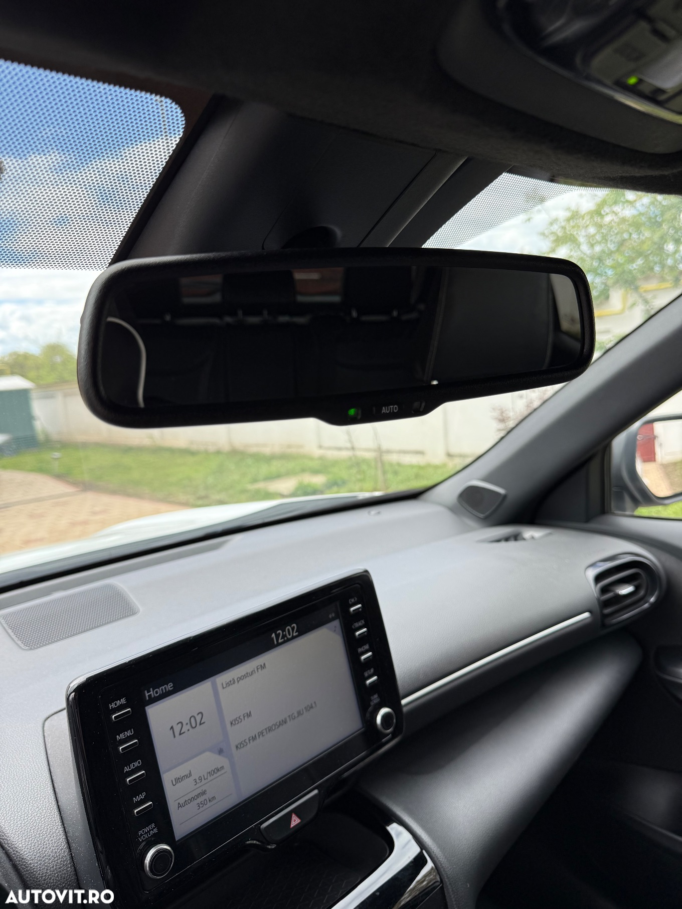 Toyota Yaris Cross 1.5 VVT-i HSD 4x2 Dynamic - 11