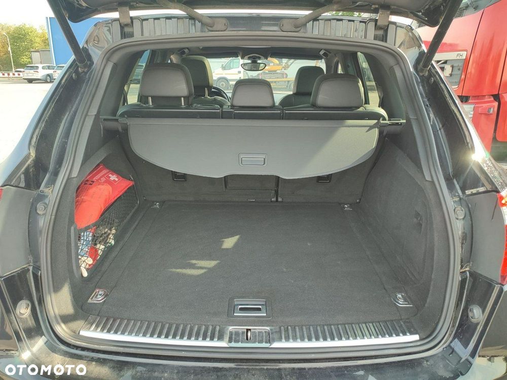 Porsche Cayenne - 21