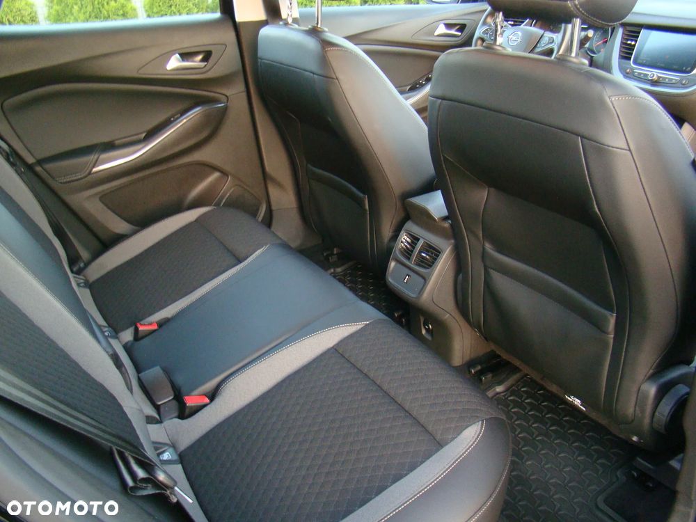 Opel Grandland X - 31
