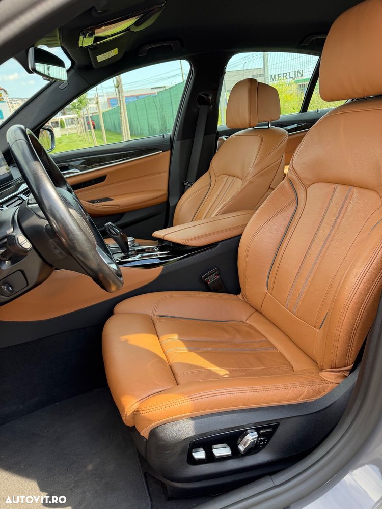 BMW Seria 5 530i Aut. Luxury Line - 21