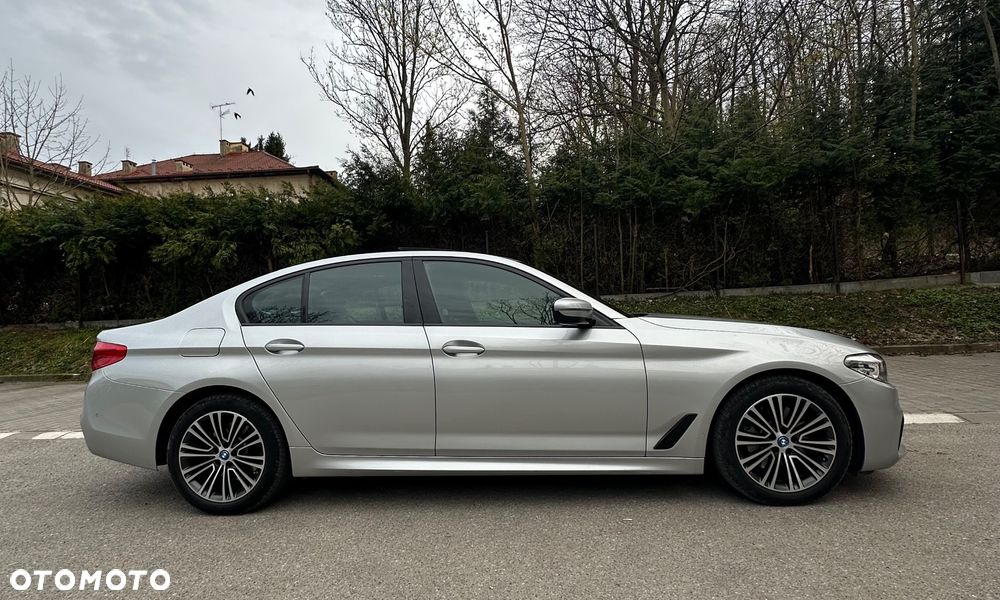 BMW Seria 5 530e iPerformance xDrive Sport - 2