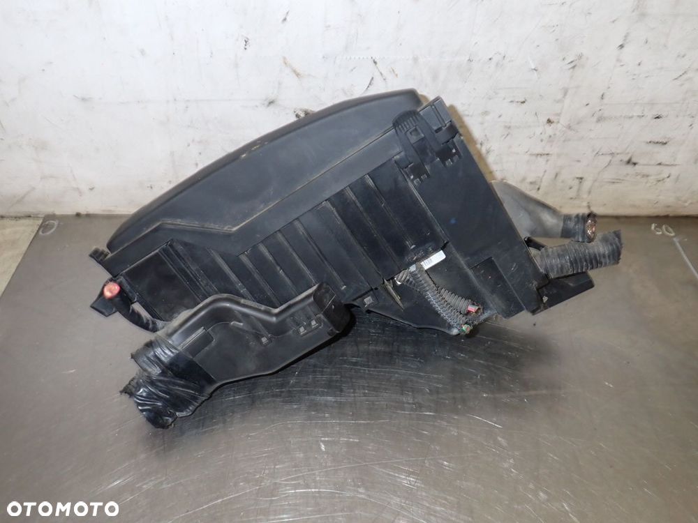 SKRZYNKA BEZPIECZNIKÓW FORD MONDEO MK4 2.0TDCI 6G9T-14A067-AB   6G9T-14A076-AD - 1