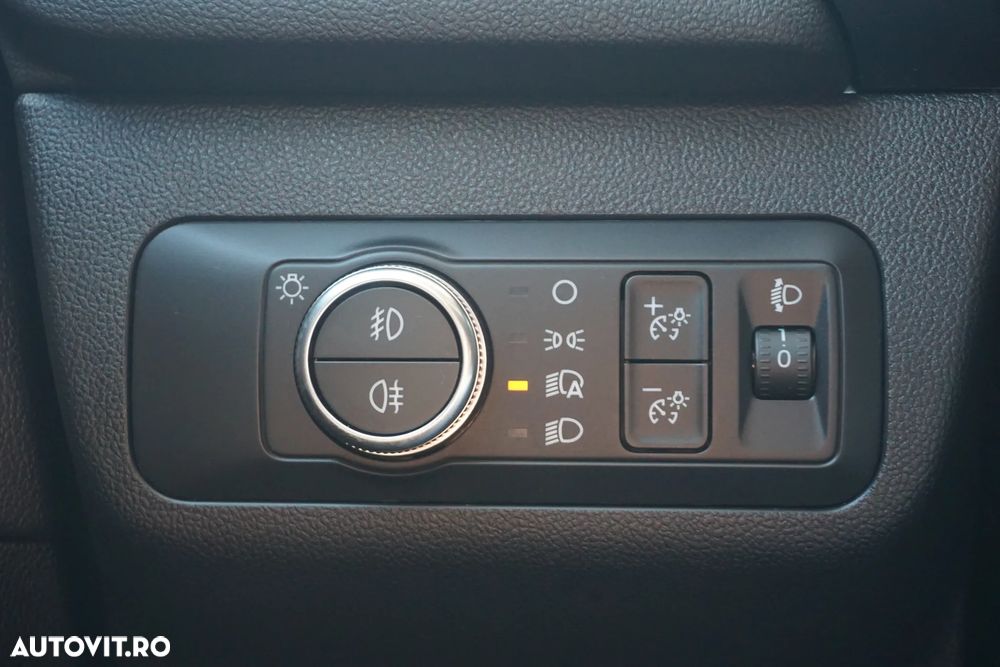 Ford Kuga - 14