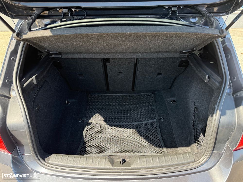 BMW 118 d Pack M Auto - 26
